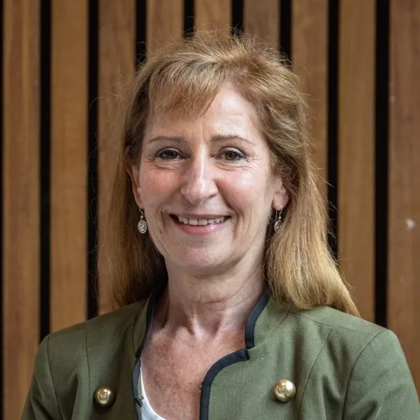 Stephanie Ayres, Executive Committee